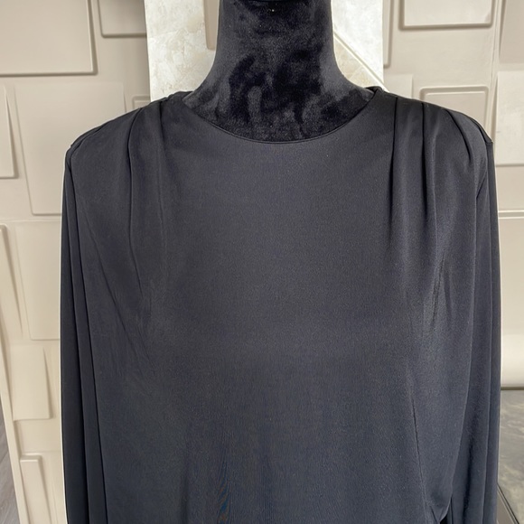 H&M blouse top shirt black long sleeve back button Size Medium - Picture 4 of 9